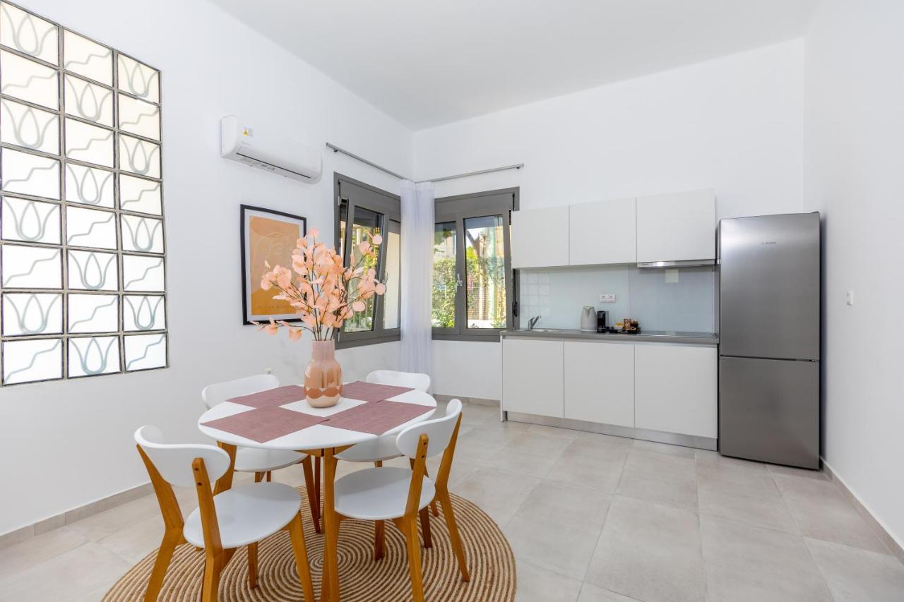 Angelana Luxury Apartments Rhodes City Exterior foto