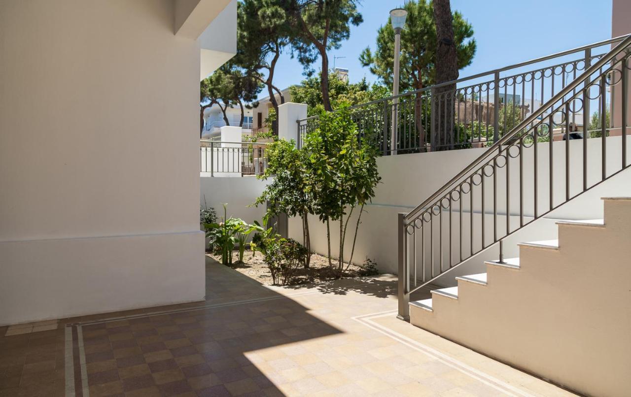 Angelana Luxury Apartments Rhodes City Exterior foto
